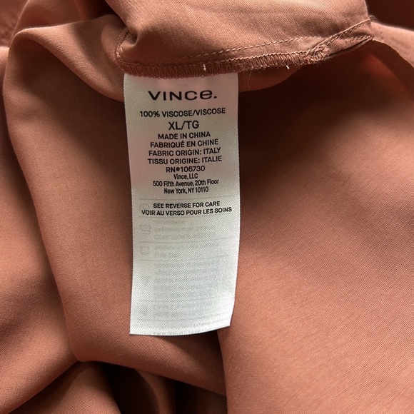 VINCE Relaxed Band Collar Blouse Terracota Button Front Satin Pearl Buttons XL - Picture 10 of 13